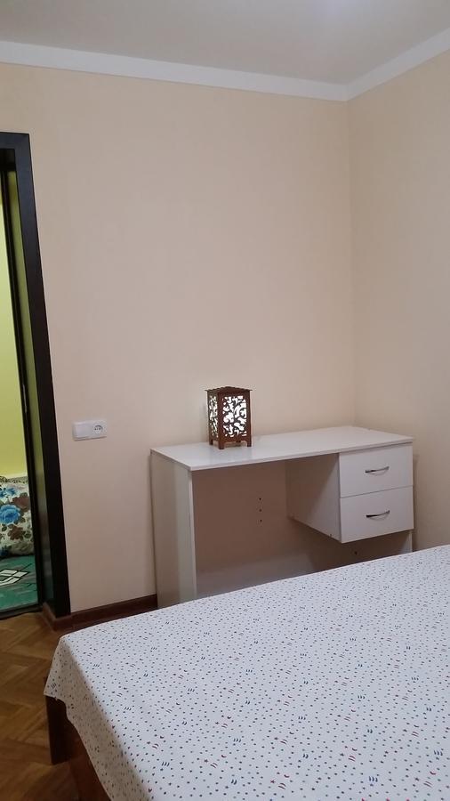Guest House Sharq 21 Khujand Luaran gambar